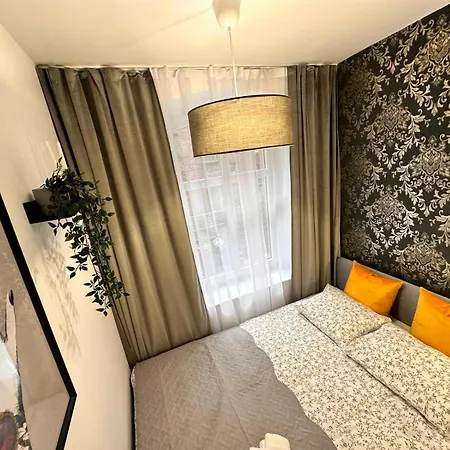 Kosciuszki Benjamin'S Apartments Катовіце Екстер'єр фото