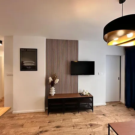 Kosciuszki Benjamin'S Apartments Катовіце Екстер'єр фото